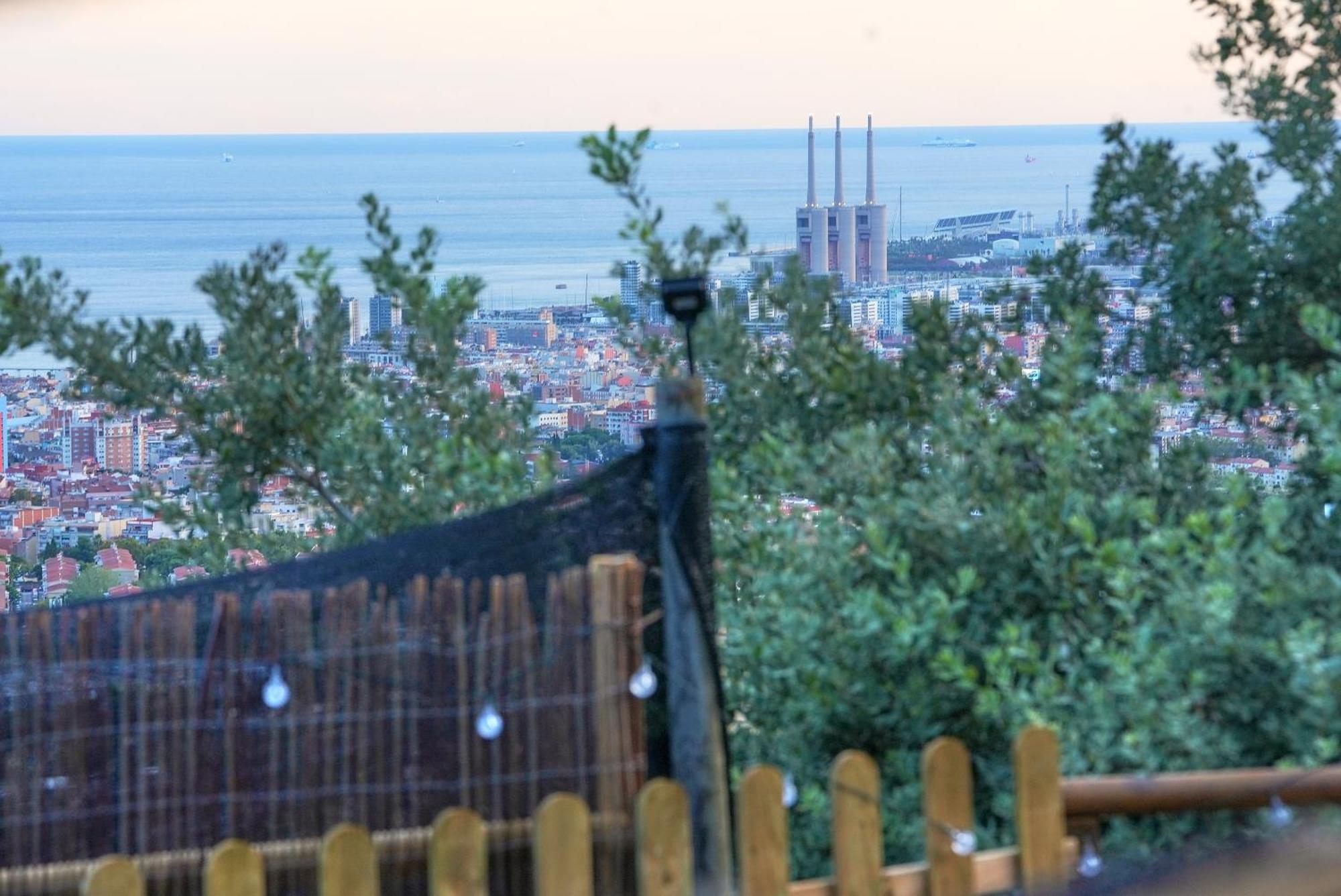 Aaa View Private Terrace Outdoor Heated Hot Tub Family Fun Villa Badalona Exterior photo