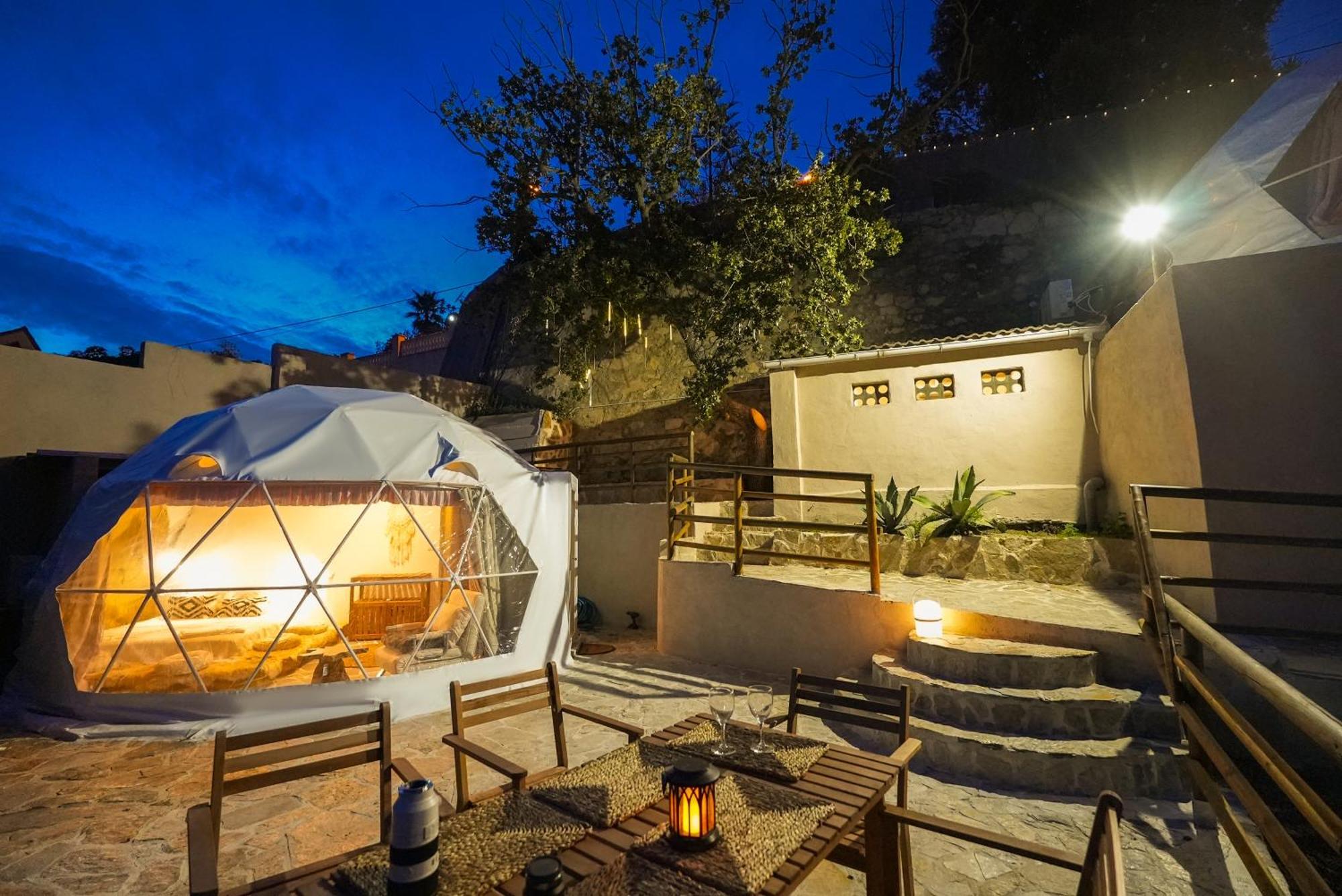 Aaa View Private Terrace Outdoor Heated Hot Tub Family Fun Villa Badalona Exterior photo